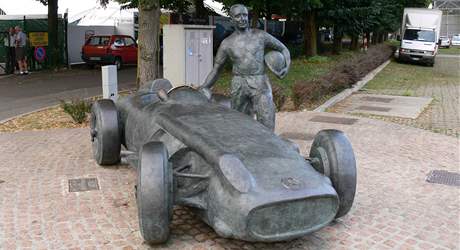 Monza to není jen obyejný závodní okruh, ale také kus historie