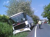 Nehoda autobusu u Losiné. (13.5.2008)