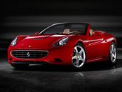 Ferrari si mezi letoním lednem a ervencem v esku poídilo 22 zákazník, v roce 2007 jich bylo za stejnou dobu 16.