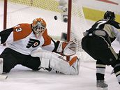 Pittsburgh - Philadelphia: Sýkora p�ekonává Birona