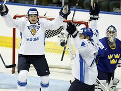 Švédsko - Finsko: Finové se radují z gólu v zápase o bronz