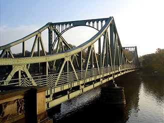 Nmecko, Berln, Glienicker Brcke