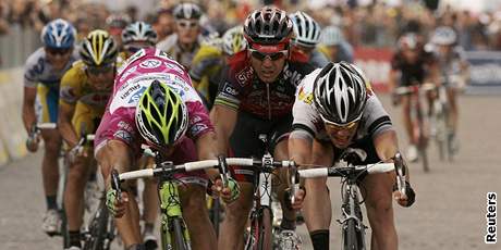 Daniele Bennati (vlevo),  Giro d'Italia