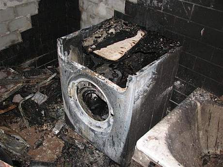 Výbuch plynu v koupeln v Korytné (26.5.2008)