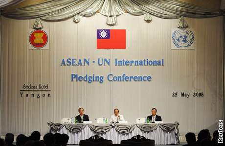 Mezinárodní dárcovská konference v Rangúnu na pomoc obtem v Barm