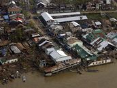 Delta Iravadi v Barm, kterou 2. kvtna zpustoil cyklon Nargis (22. kvtna 2008)