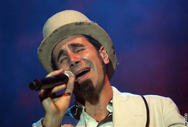 Serj Tankian vystoupí 24. íjna ve Velkém sále praské Lucerny.