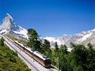 výcarsko, vlak poblí Matterhornu