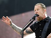 Koncert kapely Metallica - kytarista James Hetfield