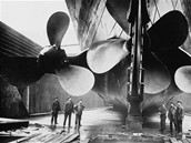 Z výstavy Titanic  stavba lodi