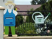 Schránky na dopisy ve m�st� St. Martin-d'Abbat