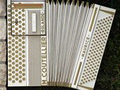 Schránky na dopisy ve m�st� St. Martin-d'Abbat