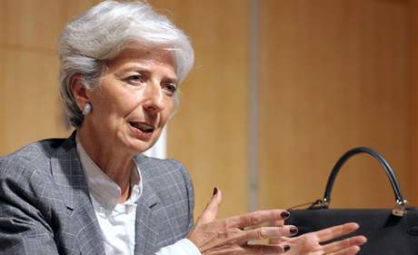 Francouzská ministryn pro ekonomiku Christine Lagardeová pichází s projektem na rozhýbání francouzského hospodáství.