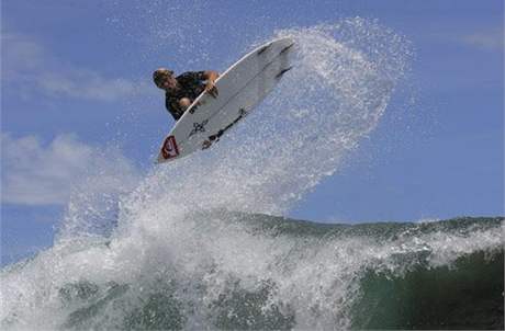 Fanatici do surfingu: pedstaví je u tetí díl legendární série Young Guns