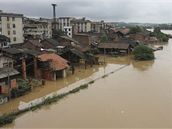 Záplavy na jihu �íny.