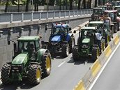 Tisíce traktor zablokovaly centrum Bruselu