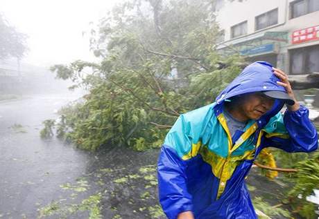 Tajfun Krosa zasáhl Tchaj-wan