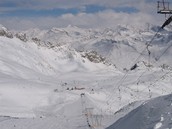 Dolomity (Itálie) - Fotka je z výky 3016 metr nad moem, ve stedisku Passo