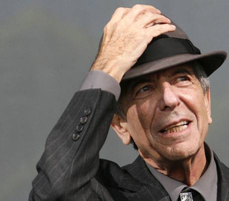 Z festivalu v Glastonbury - Leonard Cohen - (29. ervna 2008)