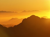 východ slunce focený z hory Sinaj (Egypt)