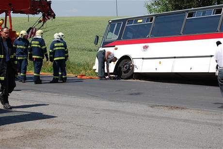 Tragick nehoda motorke u Unhot na Kladensku (3.7.2008)