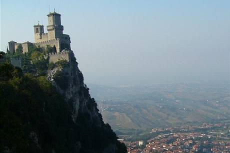  San Marino, hora Monte Titano, v Cesta