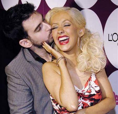 Ceny Grammy - Christina Aguilera s manelem Jordanem Bratmanem na party po udílení cen
