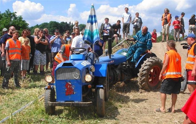 Traktoriáda v Doicích na jiním Plzesku (5. ervence 2008)