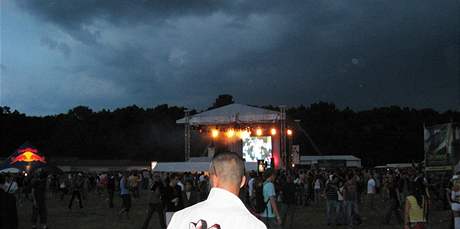 O víkendu pijdou peháky. Dé me pokazit náladu i divákm na koncert Lennyho Kravitze.