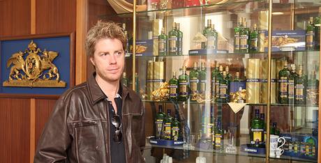 43. MFFKV - Kyle Eastwood na nvtv muzea becherovky