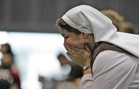 Tisíce katolíků se modlily na brněnském výstavišti