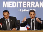 Francouzský prezident Sarkozy a egyptský prezident Husní Mubarak