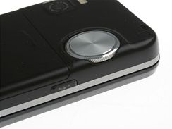 LG KF700