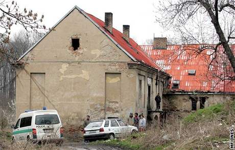 Policie chlapce nala nedaleko domu, kde v Nových Dvorech - Ovárech bydlel.