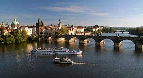 Praha si oproti losku polepila o dvacet píek.