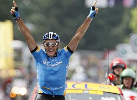 Nmec Burghardt oslavuje triumf v 18. etap Tour de France