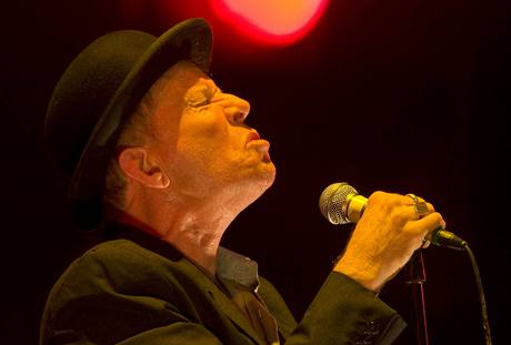 Tom Waits koncertoval v Praze