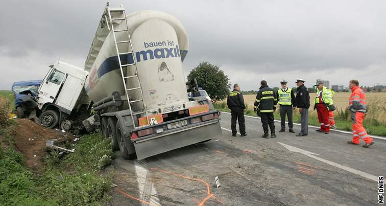 Hromadná nehoda u Trotiny na Královéhradecku (24. 7. 2008)