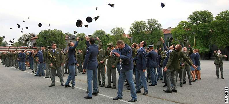 Slavnostní vyřazení absolventů Vojenské akadamie v Brně