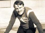 Anton Tká�
