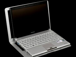Toshiba Portg R500, v pozad Lenovo ThinkPad X300