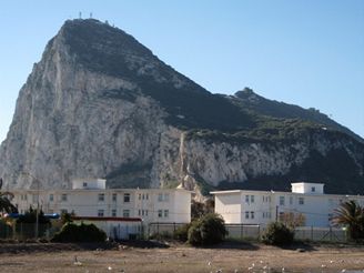 Gibraltar, skla