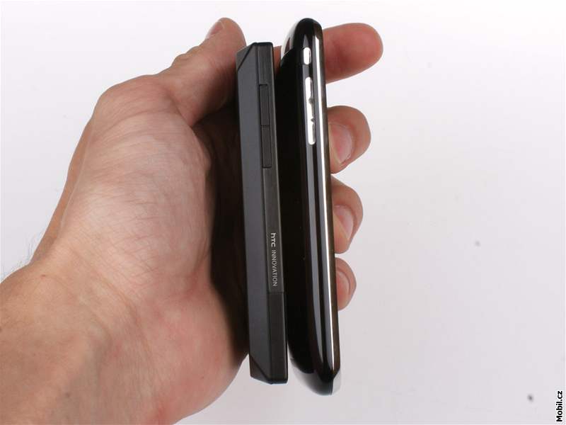 Apple iPhone 3G vs HTC Touch Diamond