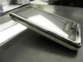 Samsung i900 Omnia v bílém provedení