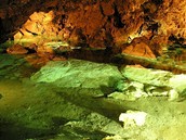 Jezern dm vBozkovskch jeskynch