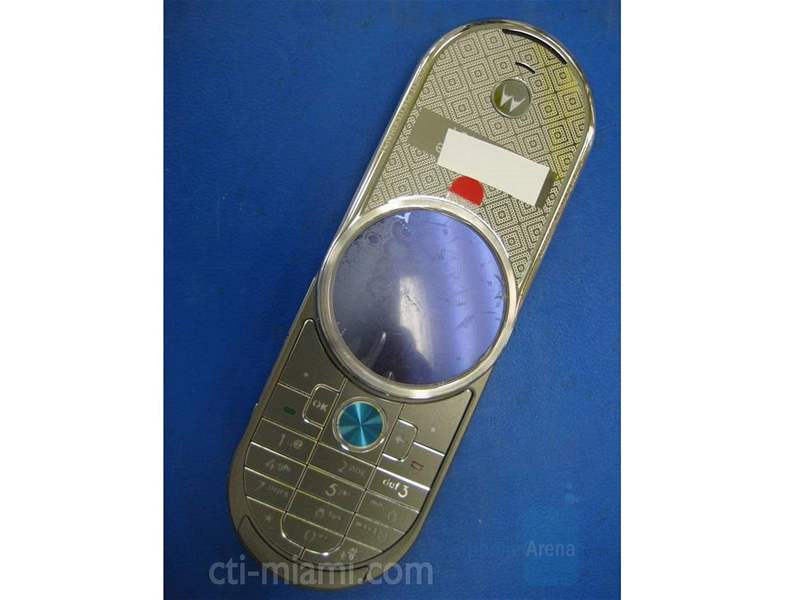 Motorola V70 Retro