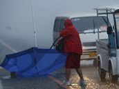 Areál vesla�� su�oval nejen malý po�ár, ale i po�ádný slejvák