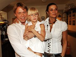 Mahulena Boanov s manelem Viktorem Mrzem a dcerou