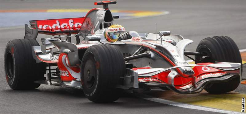 McLaren Lewise Hamiltona