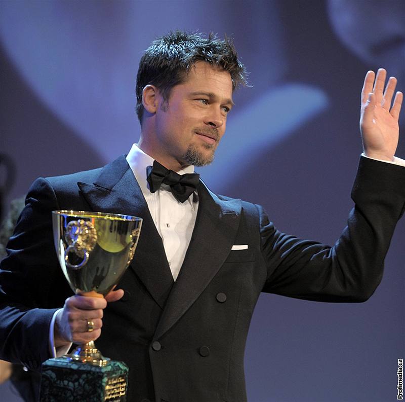 Filmový festival Benátky 2008 - Brad Pitt se ocenním